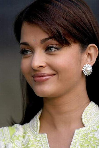 Aishwarya rai pics sexy xxx - Adult gallery