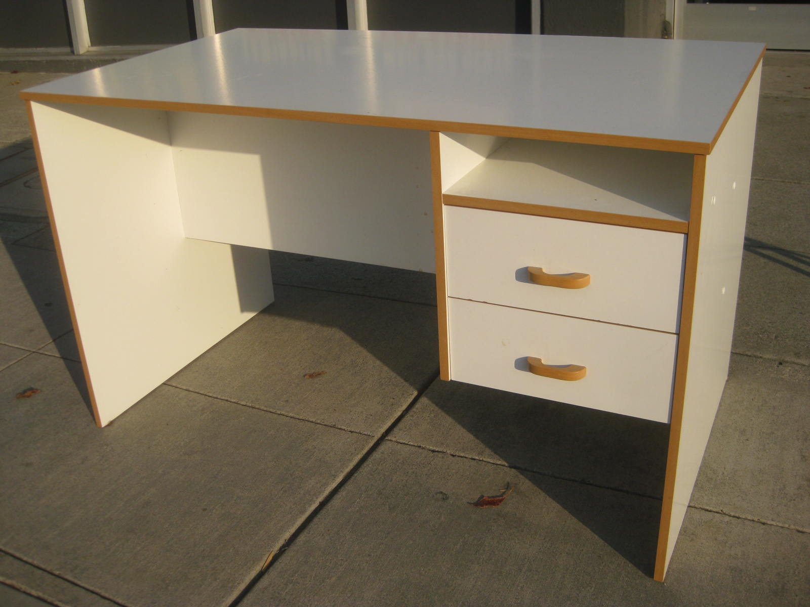 UHURU FURNITURE COLLECTIBLES SOLD White Ikea Desk 30