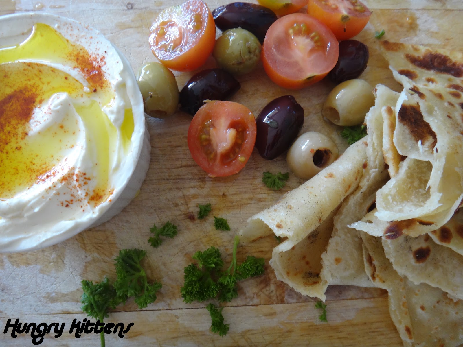 Hungry Kittens Labneh Plate with Flatbread