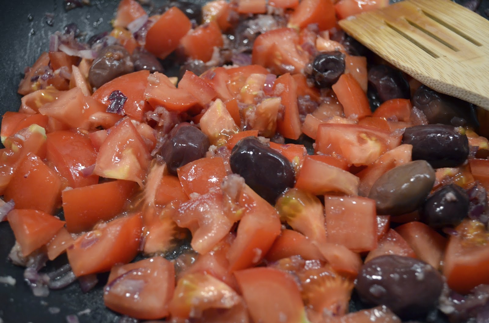 Prosciutto, Tomato, and Olive Pasta Stuff and Spice