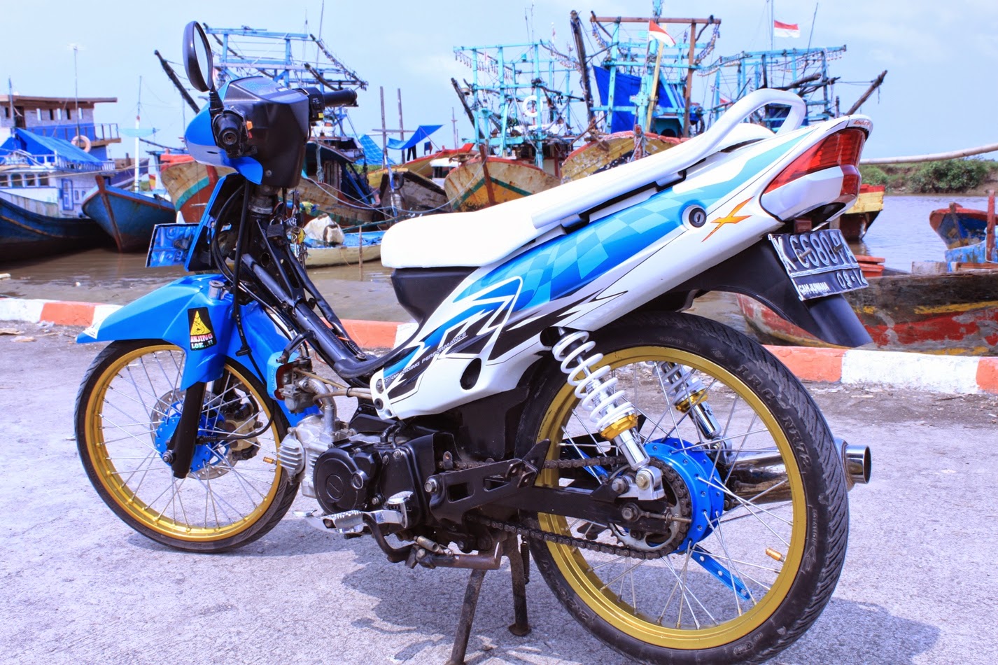 Foto Gambar Modifikasi Yamaha VEGA Terbaru