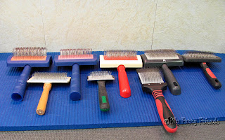 les poochs pro brush