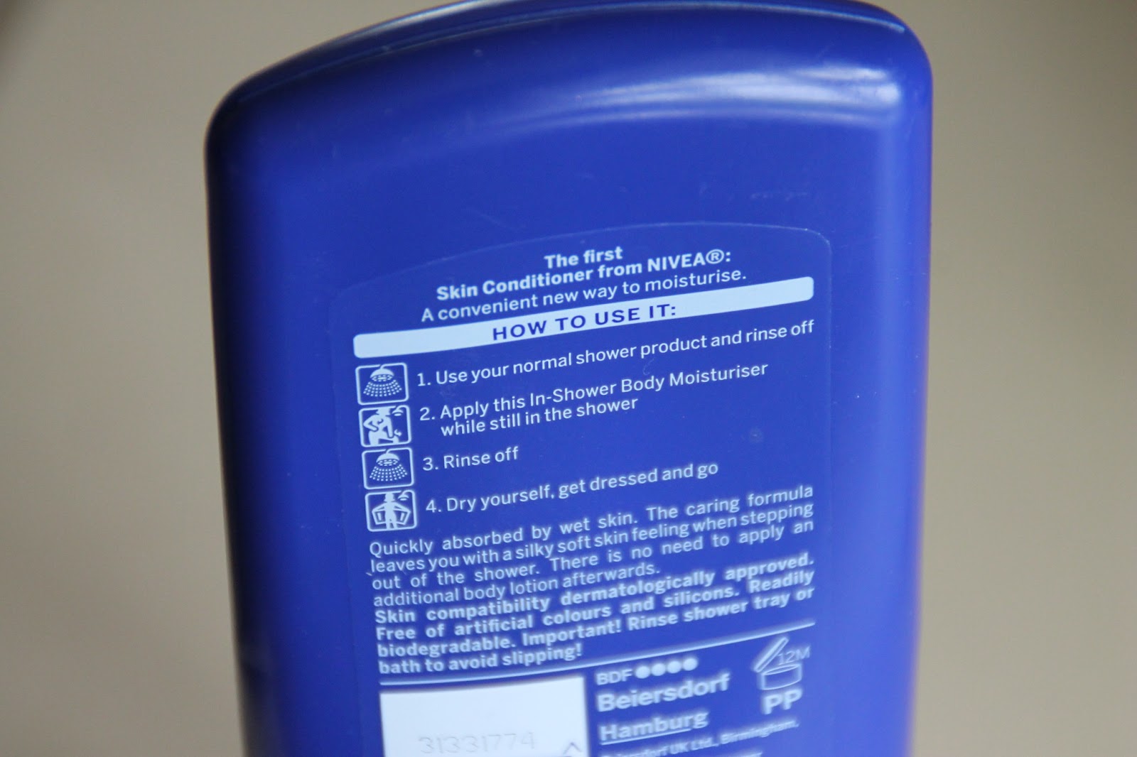 Review Nivea In Shower Body Moisturiser Skin Conditioner * (NEEDS