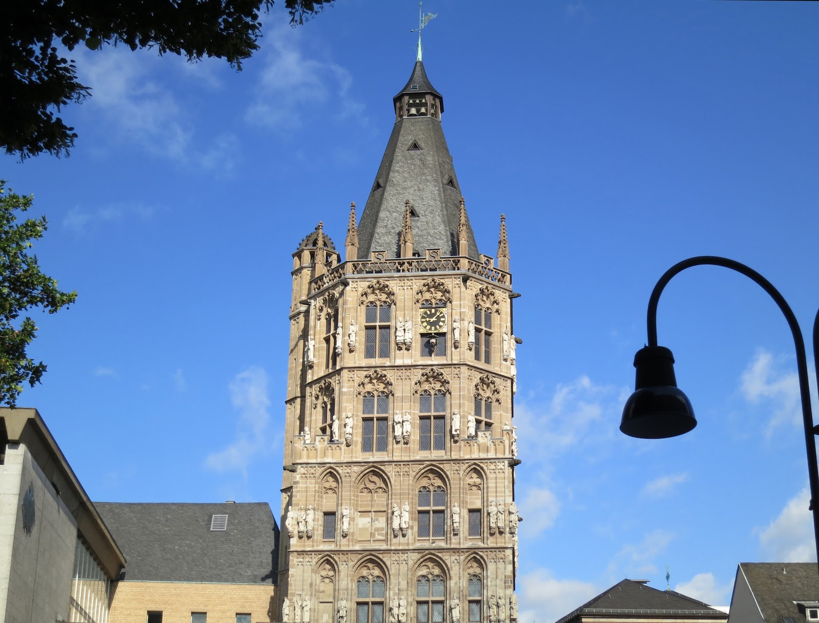 Sauerbruch Hutton A F A S I A