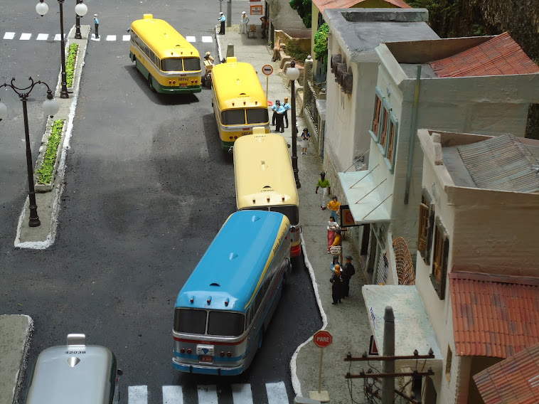 Miniaturas do ônibus Cermava 1ª parte