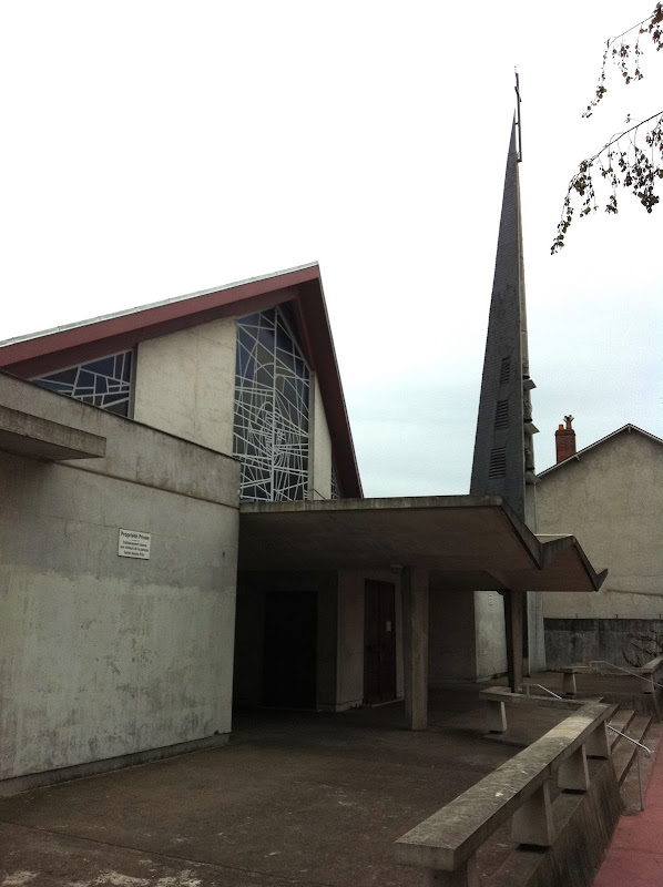 Tours Eglise Sainte Jeanne d'Arc