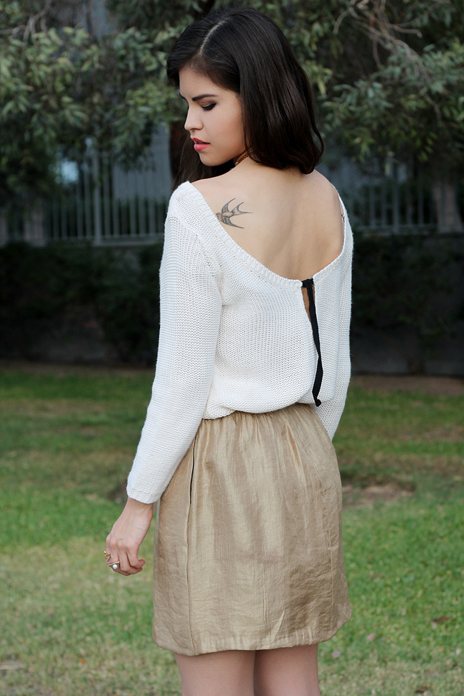 open back knit jumper sweater zara flower collar golden gold skirt book clutch heels metallic