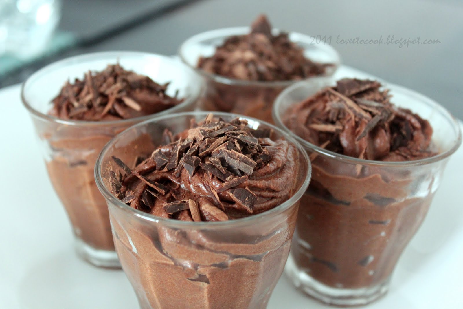 Love II Cook Eggless chocolate mousse