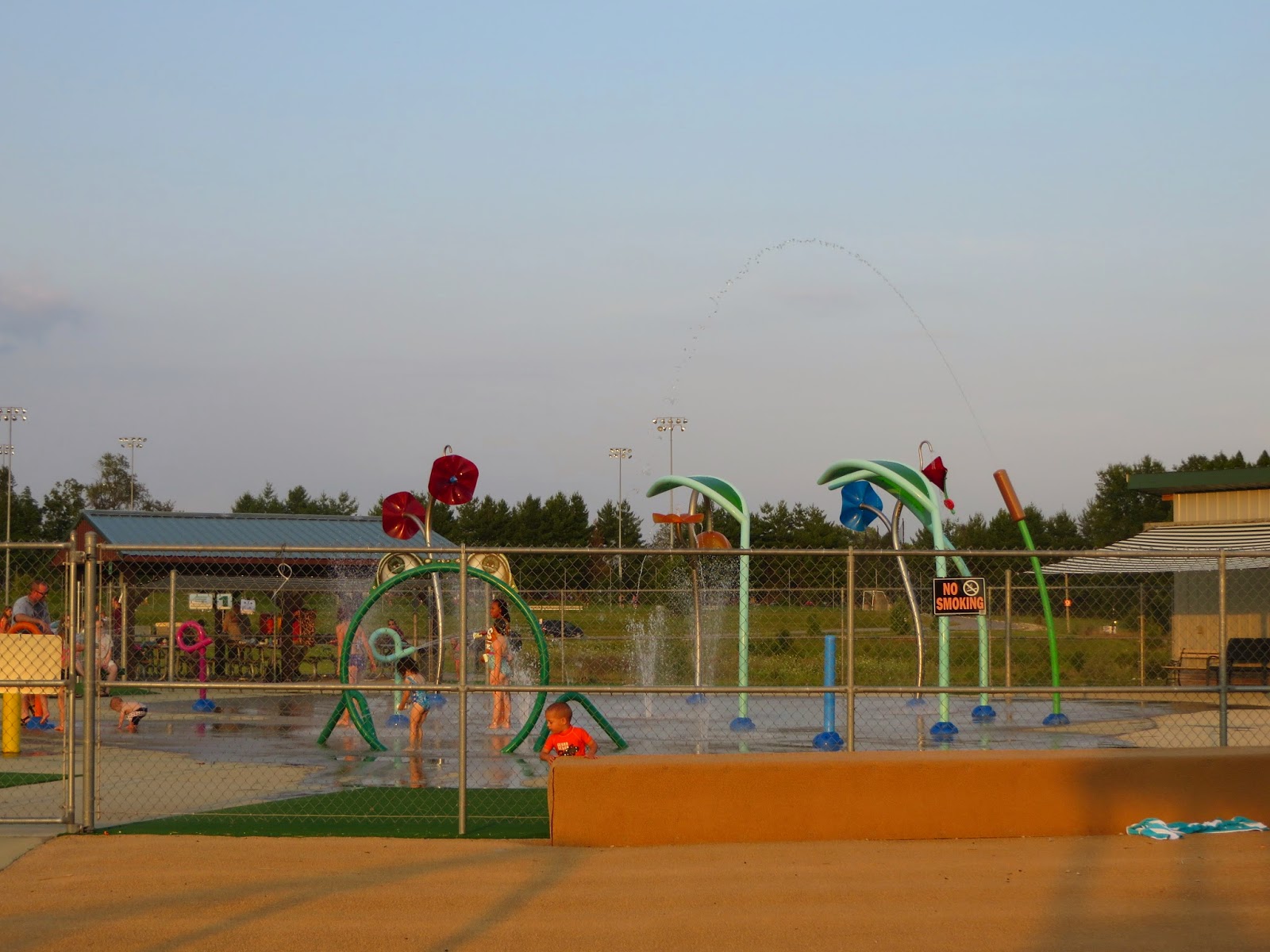 Karst Farm Park Splash Pad Bloomington Bucket List