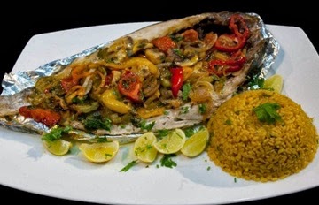 نقره لتكبير أو تصغير الصورة ونقرتين لعرض الصورة في صفحة مستقلة بحجمها الطبيعي