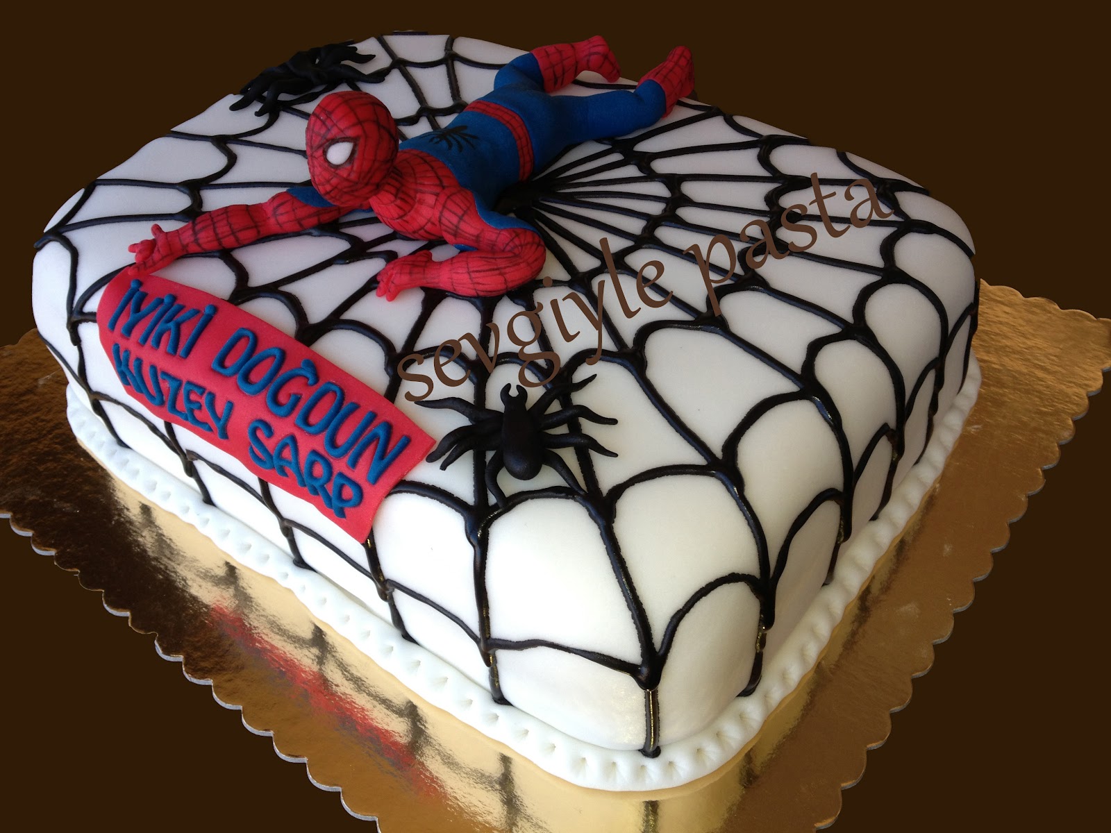 SEVGİYLE PASTA Spiderman Pastası