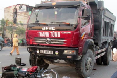 Hà Nam: Xe tải mất lái đâm một người chết thảm