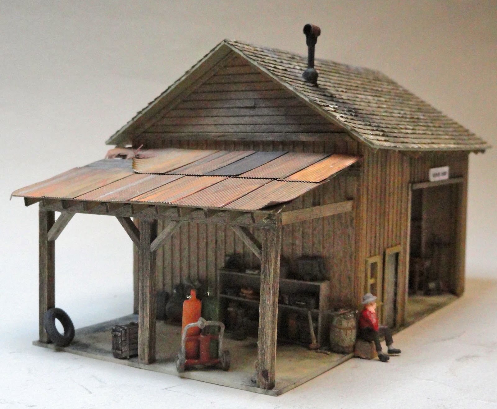 Model Railroad Minutiae Dyeworks repair shop structure