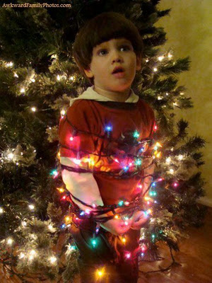 Is it weird ?: weird christmas photos Is it weird ?: Weird Christmas Photos