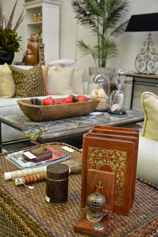 Lee Caroline A World of Inspiration Chalk Paint™ Decorative paint