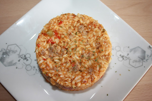 Arroz Con Butifarra, Alcachofas Y Polvo De Boletus