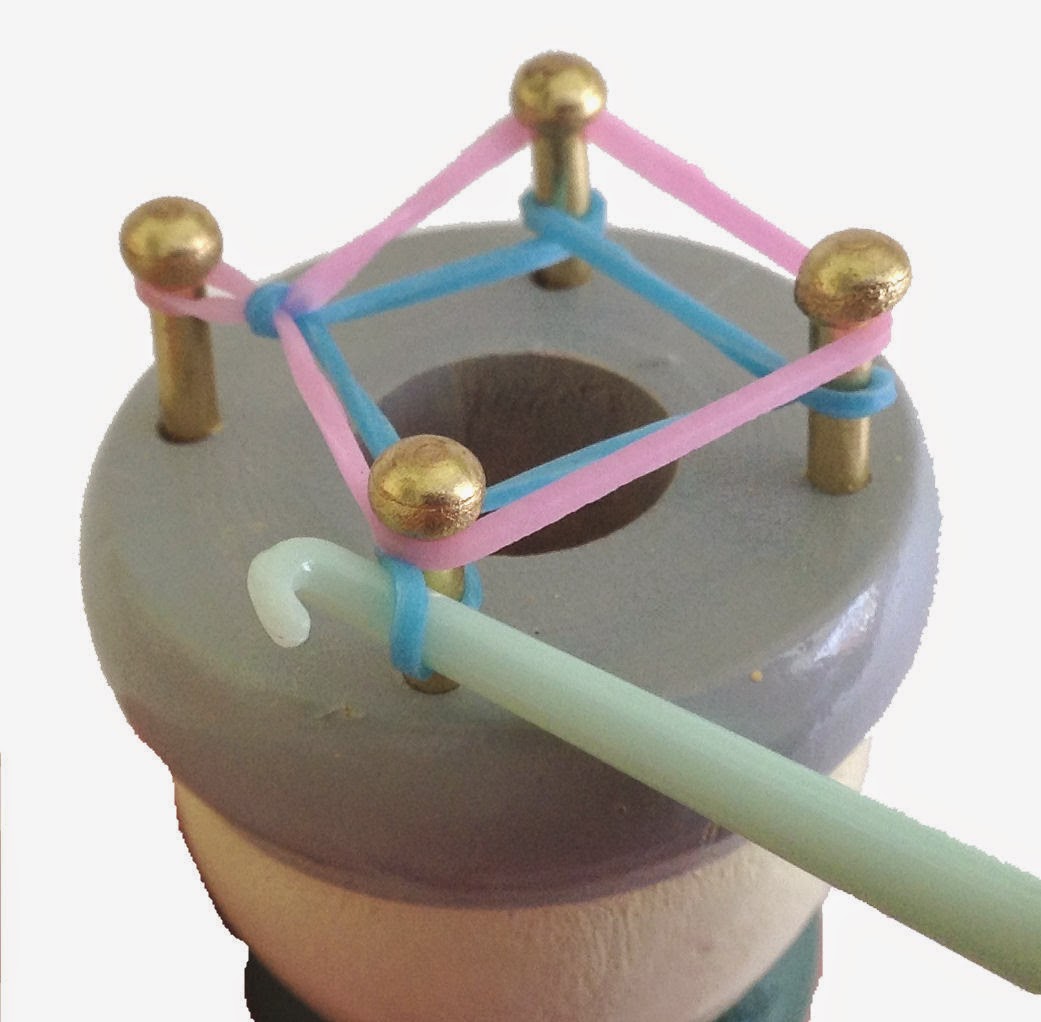 Sooz In The Shed... Loom Bands on a French Knitting Doll