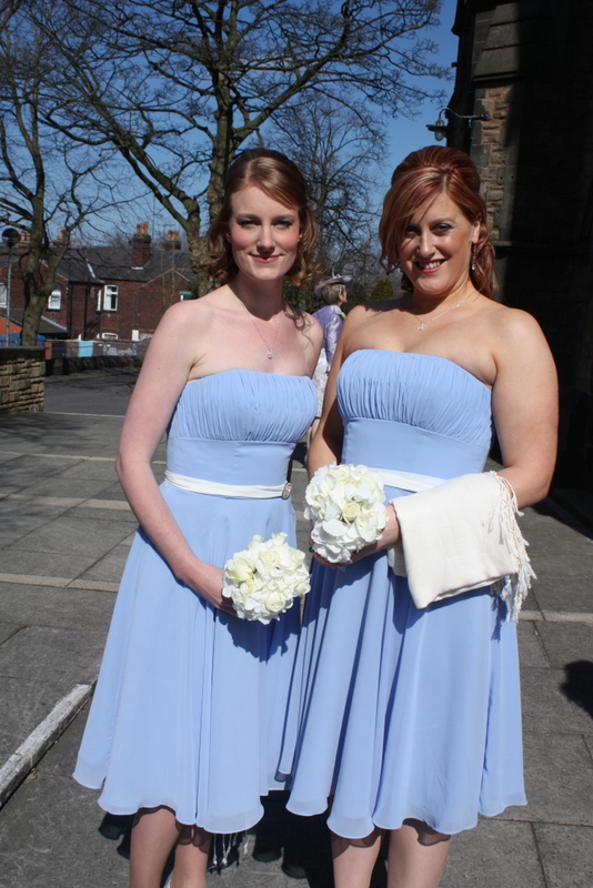 Wedding Flowers Blog Zoe S Classic Nude And White Wedding Flowers