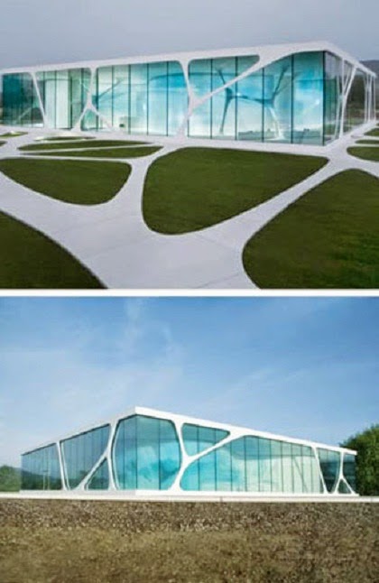 Awesome Unique Glass House in Germany