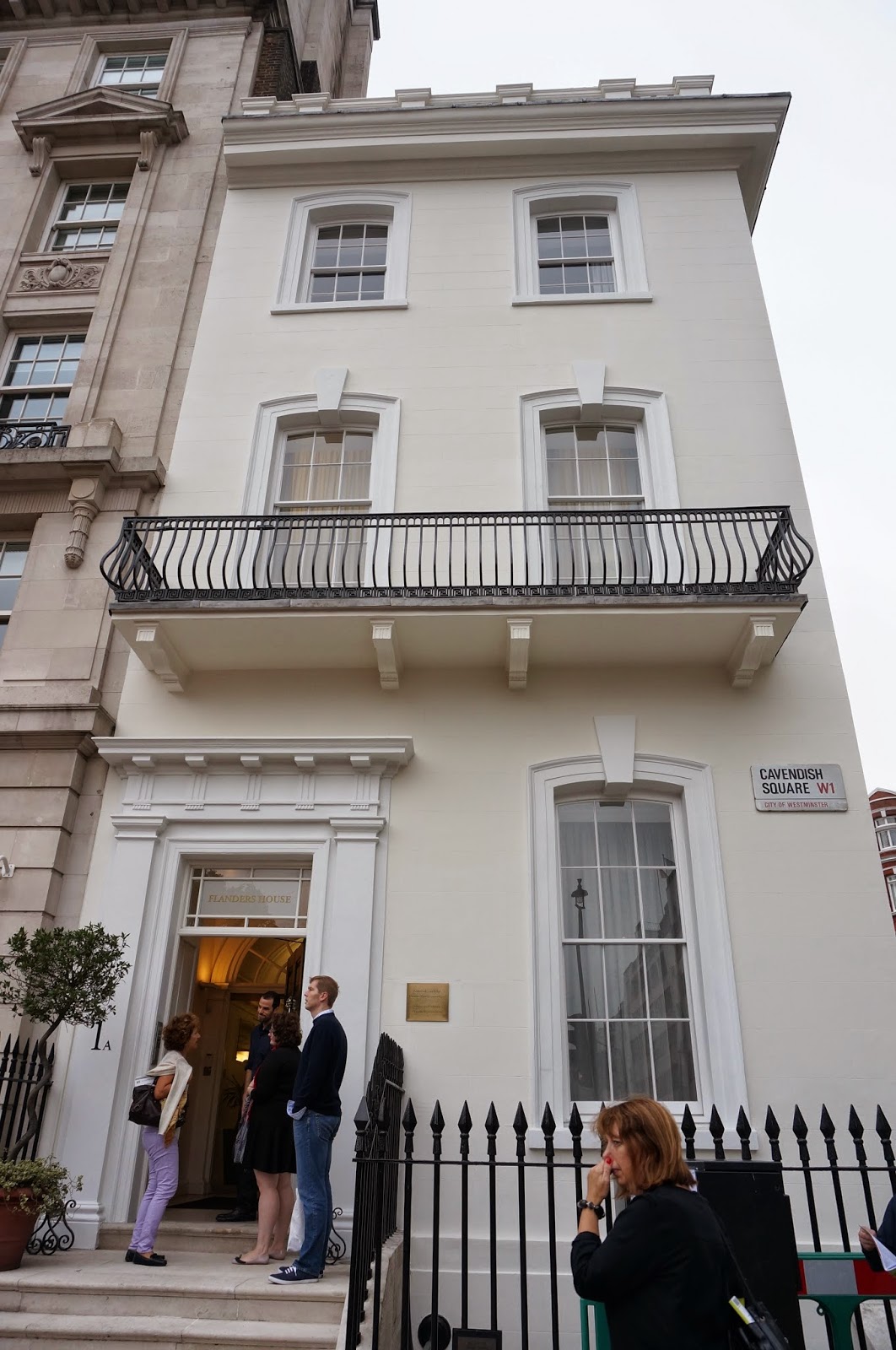 British Antiques Entree イギリスアンティーク アントレ オープン ハウス ロンドン 14 Embassy Of Belgium