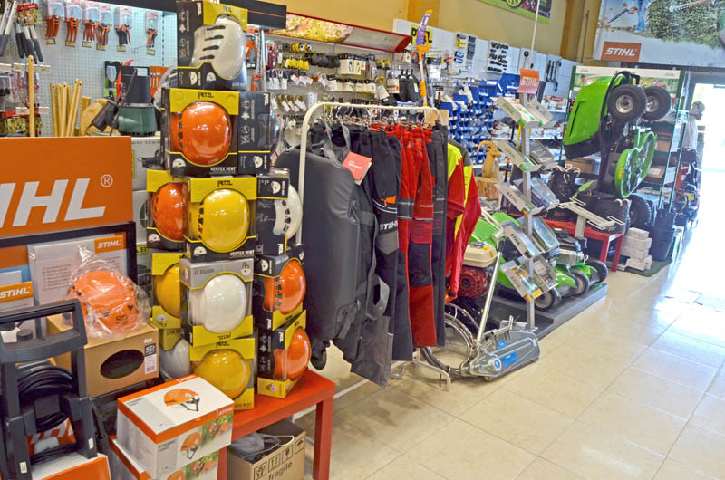 BAUM TIENDAS DE JARDINERIA: 2015