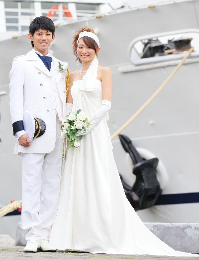 Cruise Wedding 日記 ロイヤルウイングのウェディングドレス