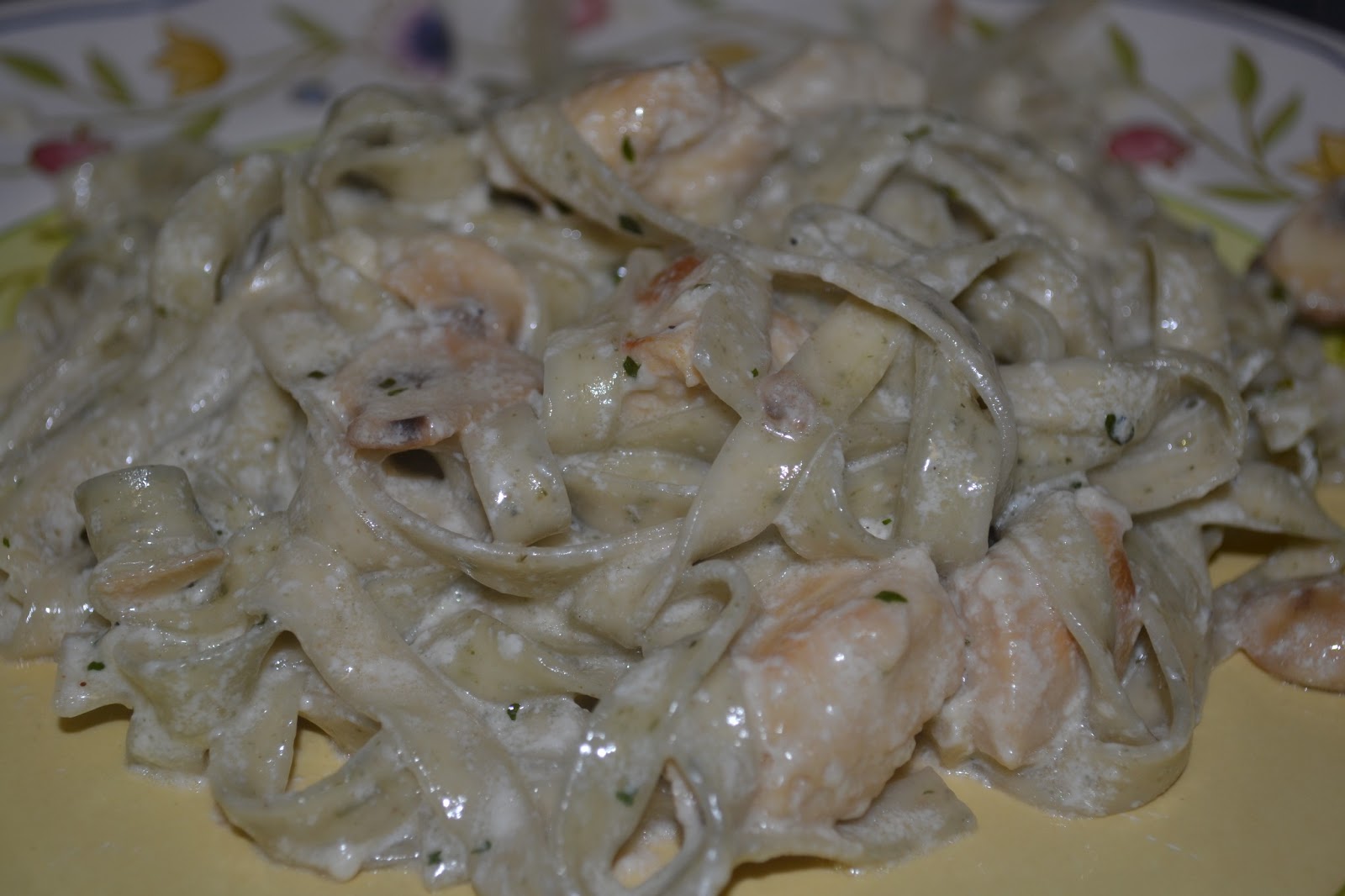 Chicken Mushroom Fettuccine Alfredo
