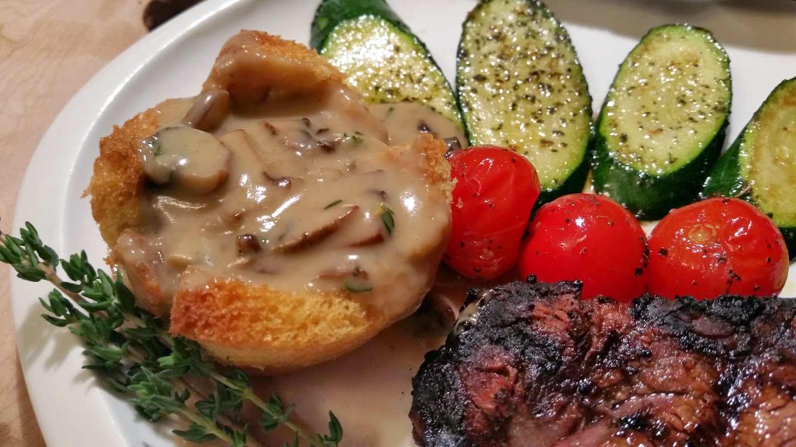 Thibeault's Table Beef Tenderloin and Mushrooms in Toast Cups