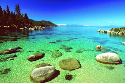 بحيرة تاهو بالولايات المتحدة الامريكية من أجمل بحيرات العالم 