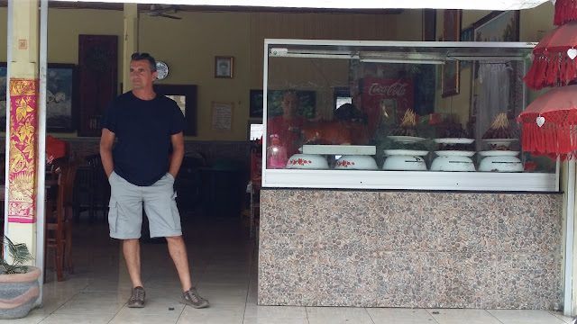 Warung de Babi Guling en Bali