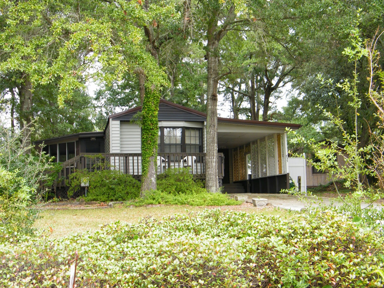 Carolina Seaside Properties 635 Magnolia Drive in Sunset Beach