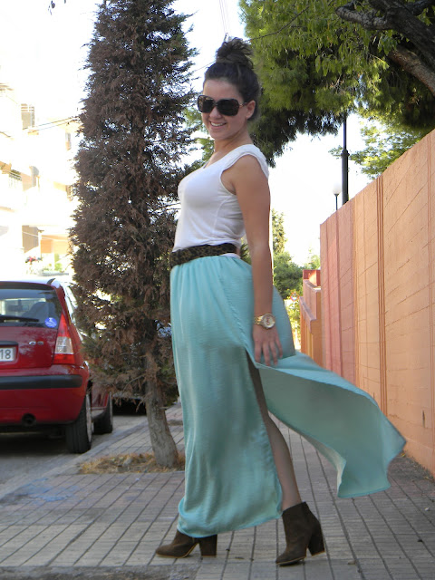 Skirt In Wind