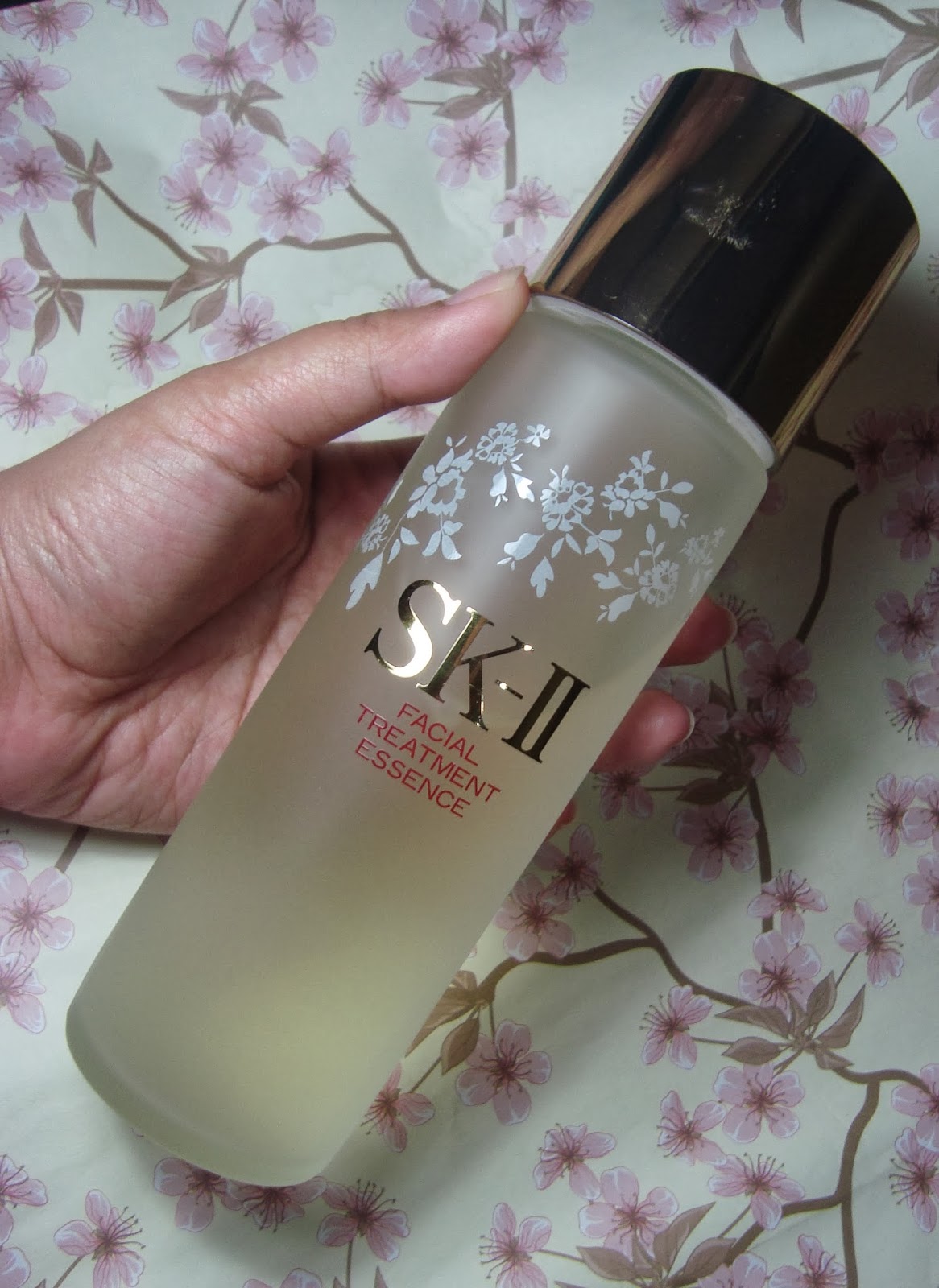 Review SK-II Facial Treatment Essence