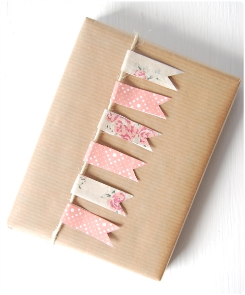  DIY envolver regalo banderines washi tape