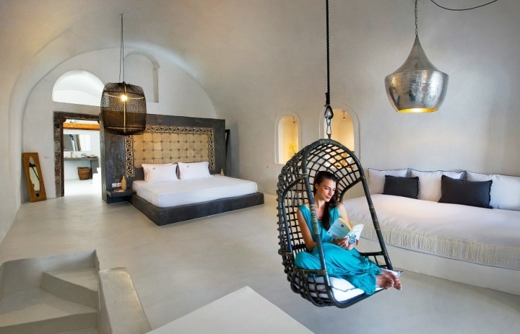 Sophia Suites – Elegant Retreat in Santorini, Hellas (Greece) Sophia Suites – Elegant Retreat in Santorini, Hellas (Greece)