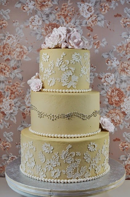 Wedding Cup A Dee Cakes Llc I M Going To Post A Little Quick Entry Today It S The First Week Of May And Have Bunch Cakes Work On We Are Getting Lot More Requests
