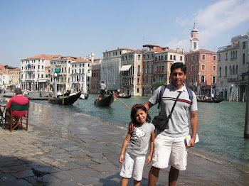 Venezia -cerca al Gran canal