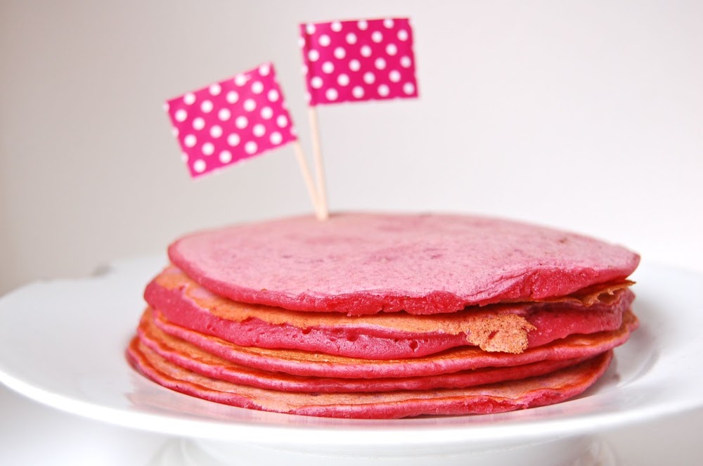 Pancakes tout roses Les Bonheurs d'Anne & Alex