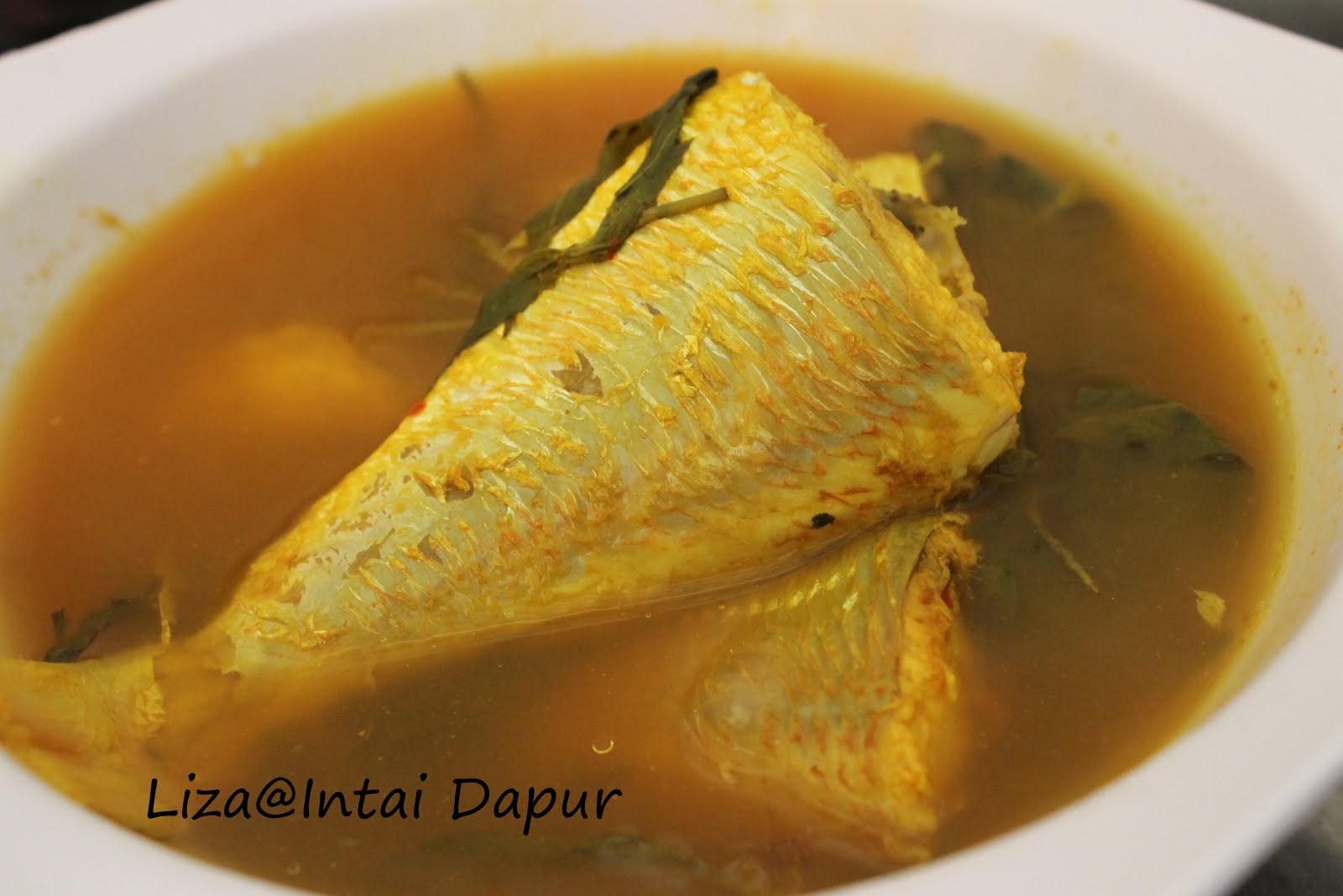 INTAI DAPUR: Ikan Kerisi Masak Asam Bonda...