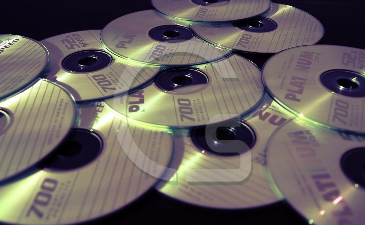 طريقة اخراج واستعادة الملفات من Cd التالف و المعطوب طريقة اخراج واستعادة الملفات من Cd التالف و المعطوب