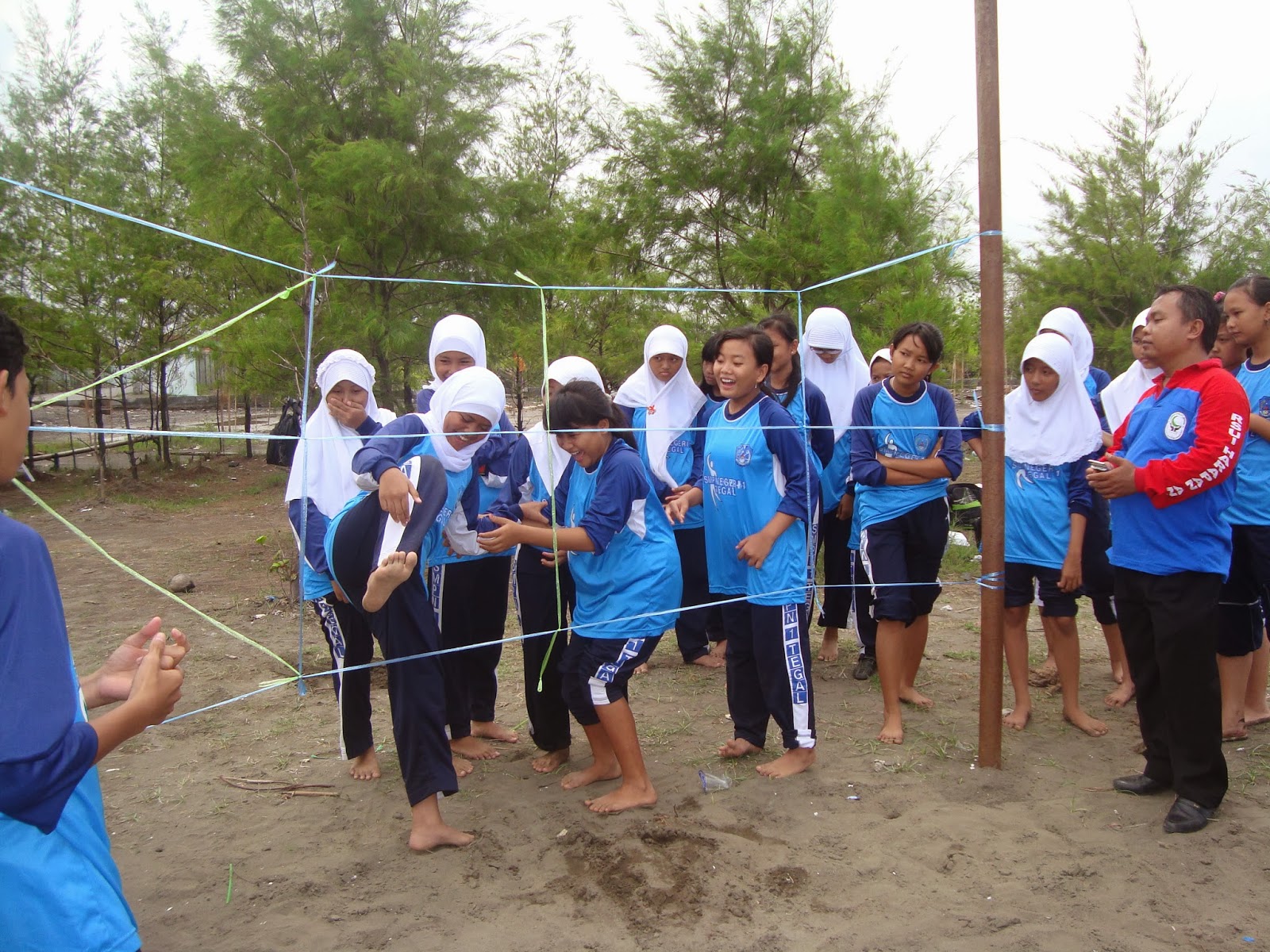 Foto Kegiatan PMI PMR - Belajar Bersama