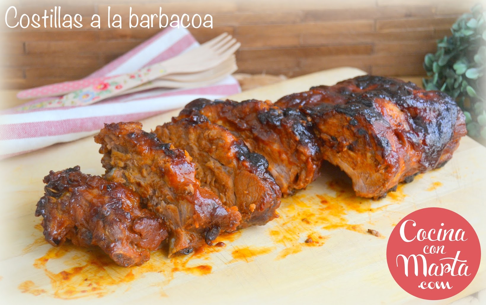 Receta casera costillas a la barbacoa,  salsa casera barbacoa, fáci, rápida, costillar, recetas americanas, Cocina con Marta