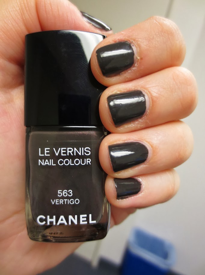 Vibrant, Vivacious, Veracious Beauty Blog: Nail of the Day: Chanel Vertigo