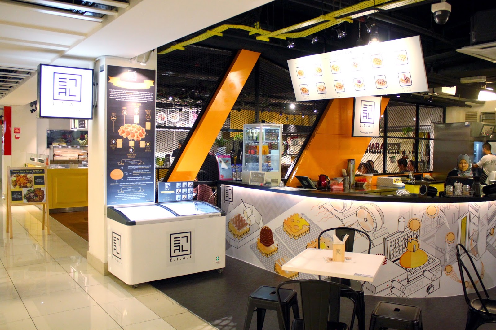 ETAL Waffles The School, Jaya One, PJ f i n d i n g // f a t s