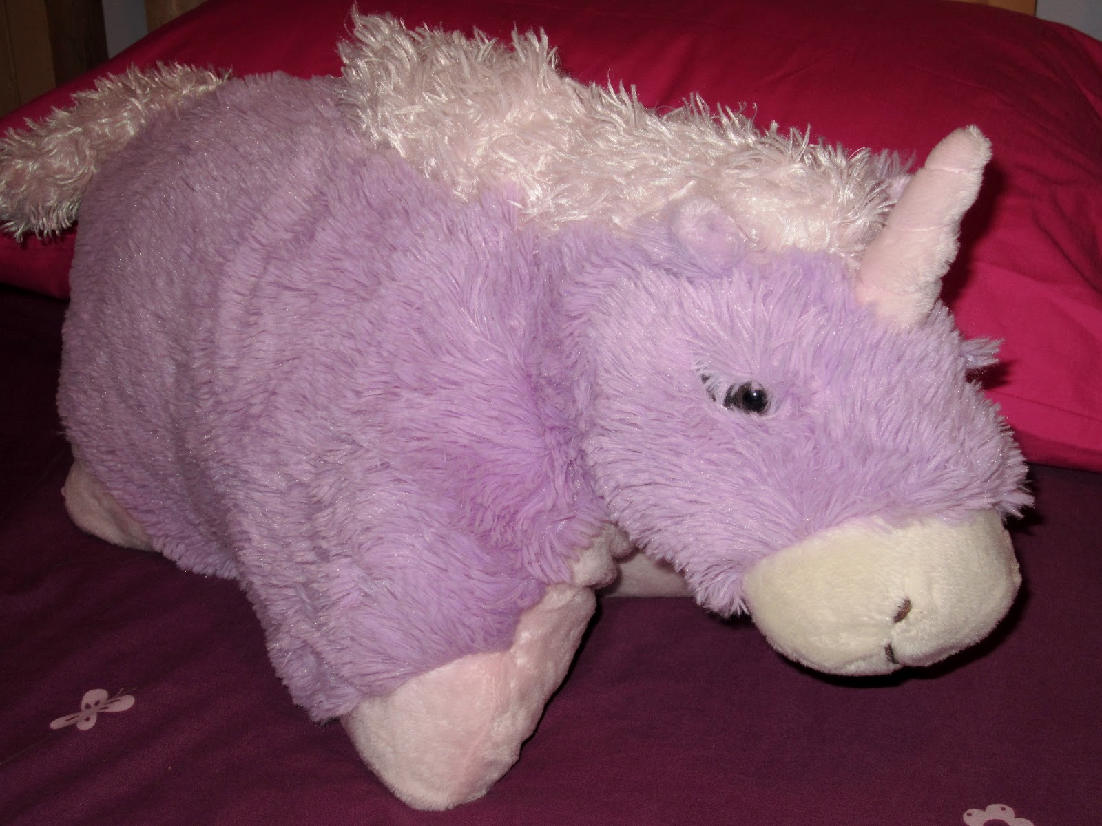 Mama Nibbles: Review: Snuggletime Petjamas Plush Pillow Pet Toy Cover