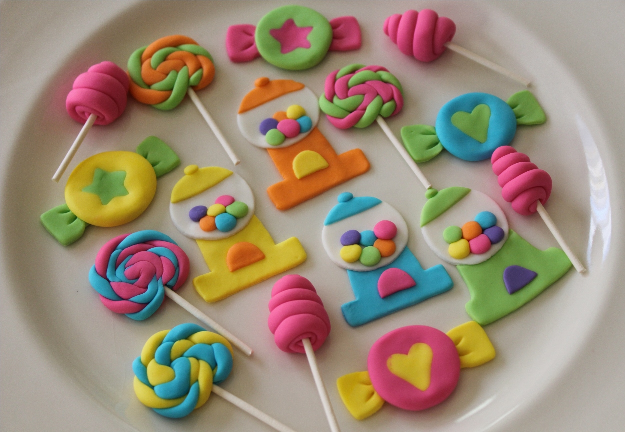 Cupcake Candy Toppers. Wilton 7106009 12 Count Donut Icing Decorations