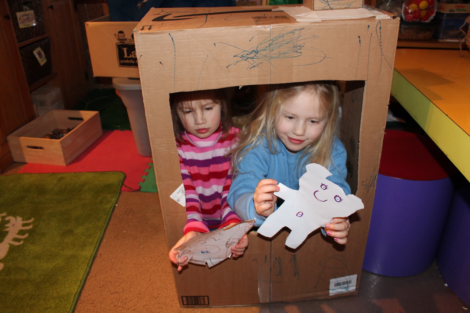 4 The Love of Learning HOMEMADE PUPPET THEATER