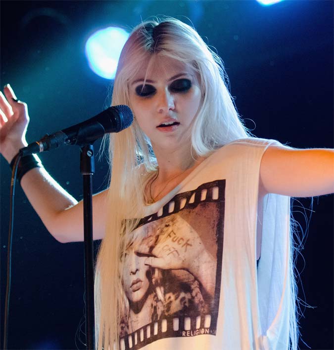 momsen momsen