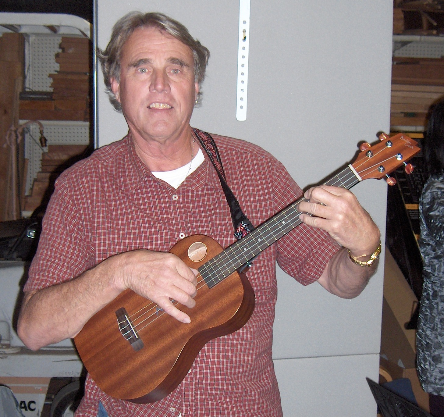 Humble Baritonics Recently at the Berkeley Ukulele Club...