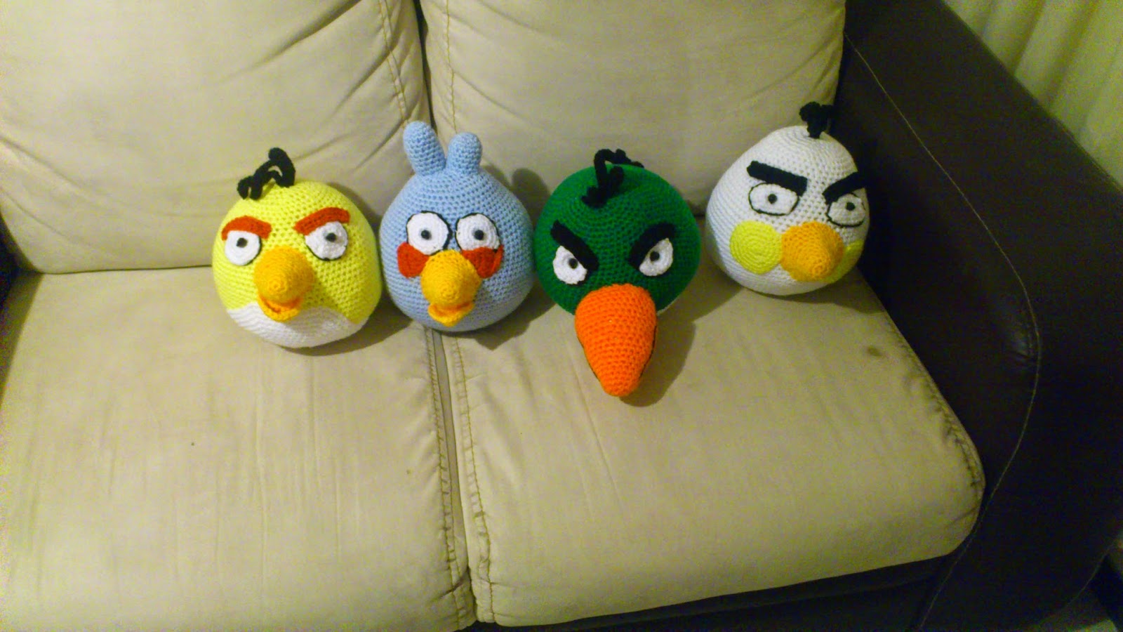 NOVEDADES JENPOALI: PATRON ANGRY BIRD AMARILLO, AZUL ...